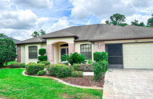 1038 Greenturf Road