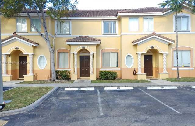 2871 SE 15th Rd - 2871 Southeast 15th Road, Homestead, FL 33035