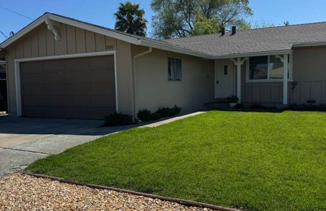 Hartz Property Management Present 2620 Saratoga Avenue in Concord - 2620 Saratoga Avenue, Concord, CA 94519