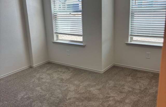 8500 E County Rd 111