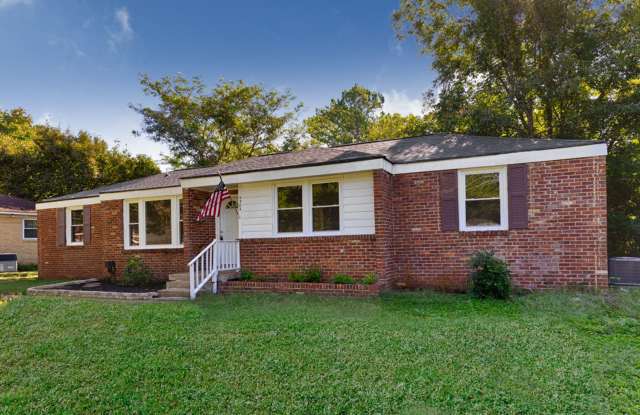 3 bed 2 bath in Huntsville AL