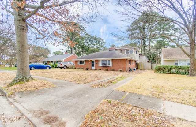 209 West Bayview Boulevard