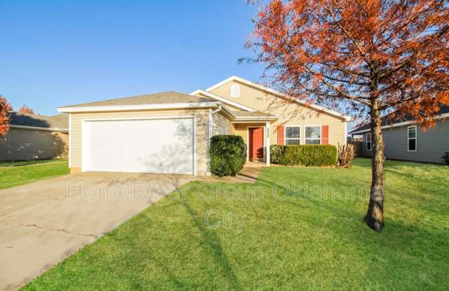 2421 Poppy Ln