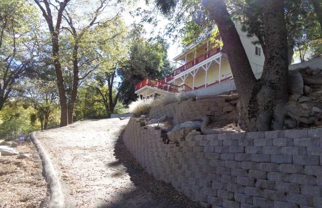 Photo of Secluded 2 bedroom with views