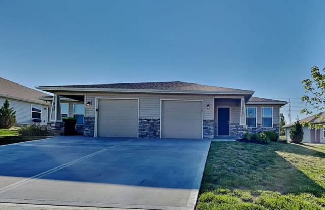 Photo of 8122 SW 1st St