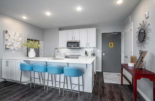 1 University Way - 403