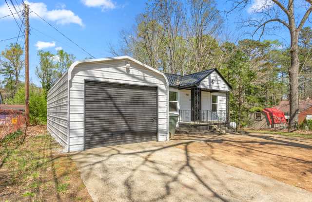 815 Central Falls Rd