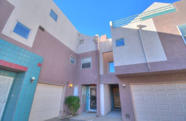 Live in the Foothills