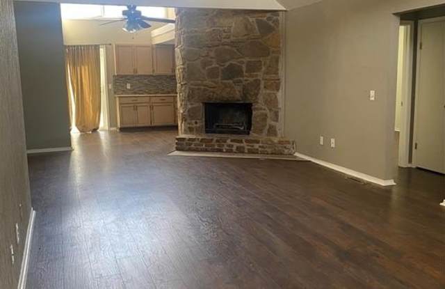 8912 Northridge Terrace