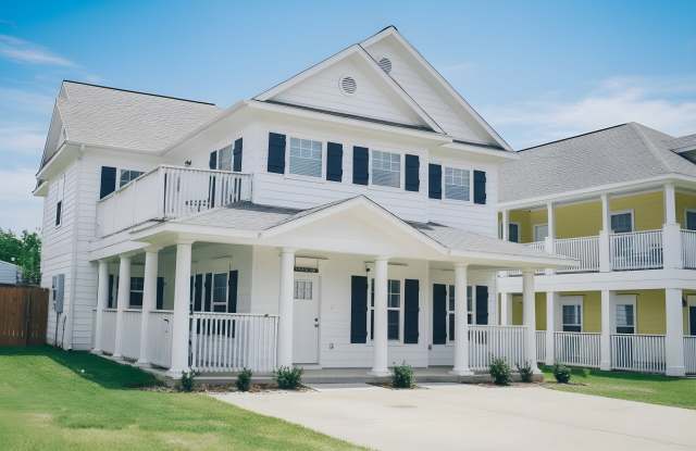 601 Highlands Street