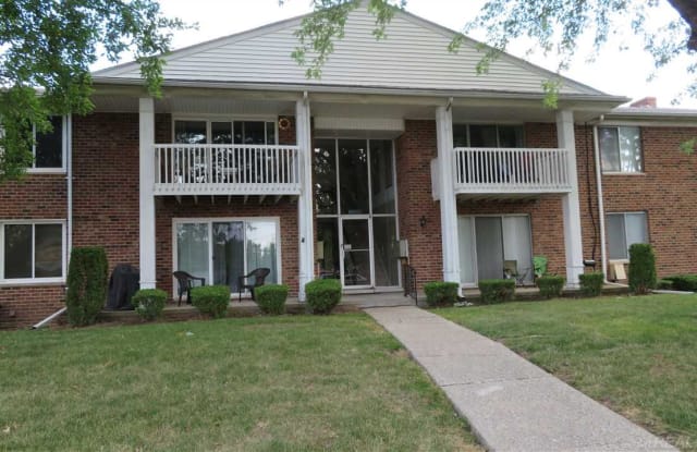 16890 Edloytom Way  #147 - 16890 Edloytom Way, Macomb County, MI 48038