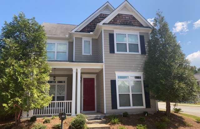 Photo of Charming 3 Bedroom, 2.5 Bath Corner Lot Home in Highland Subdivision