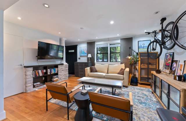 929 Saint Marys Street - 1