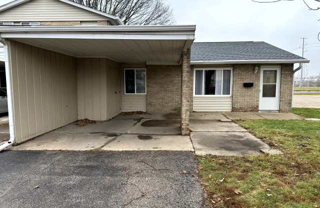 21 Florentine Ct - 21 Florentine Court, Pekin, IL 61554