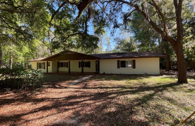 3705 SW 5th Place - 3705 Southwest 5th Place, Gainesville, FL 32607