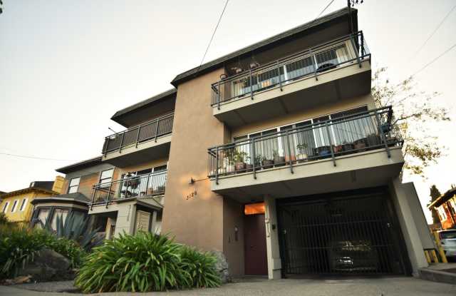 Photo of 3126 College Ave