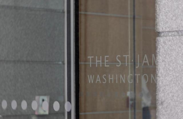 204 W WASHINGTON Square unit: 1409