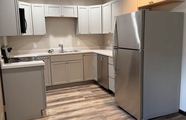 3135 Oak Knoll Drive#1