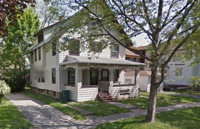 Spacious 3 Bedroom Townhome for Rent in Rochester NY! - 12 Electric Avenue, Rochester, NY 14613