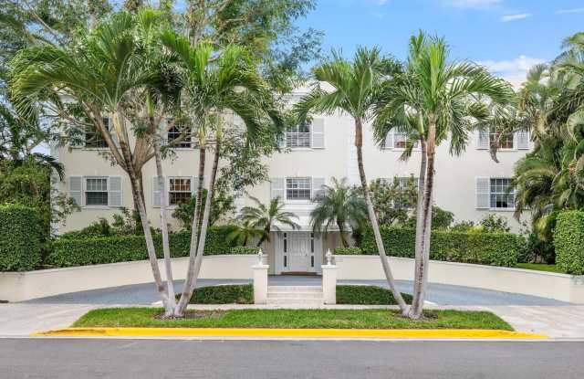 350 Cocoanut Row unit: 3A