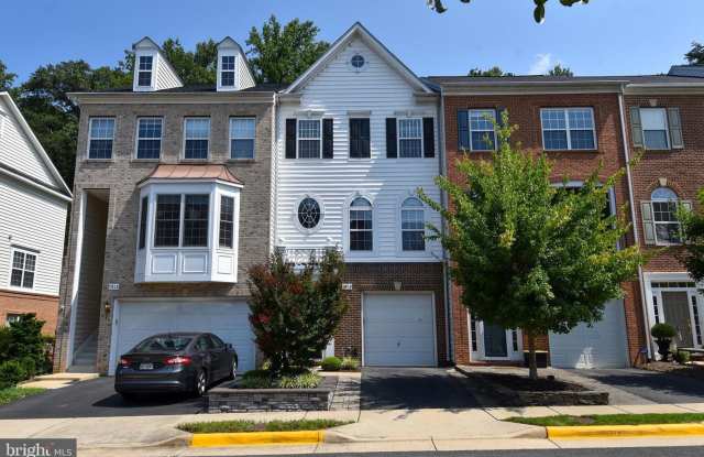 Welcome to this beautifully appointed Alexandria residence, where contemporary design and everyday comfort come together in one of Northern Virginia's most desirable locations.
