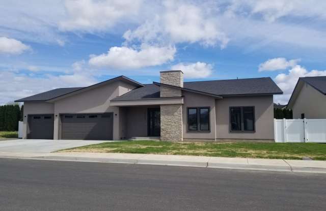 Occupied, do not disturb tenants. West Valley 3 bedroom 3 Car Garage Custom Built