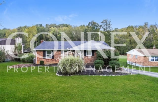 2921 8 Mile Road - 2921 Eight Mile Road, Dry Run, OH 45244