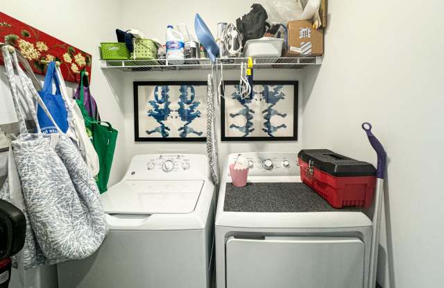 5651 Double Eagle Cir #4323 - The National - Downes