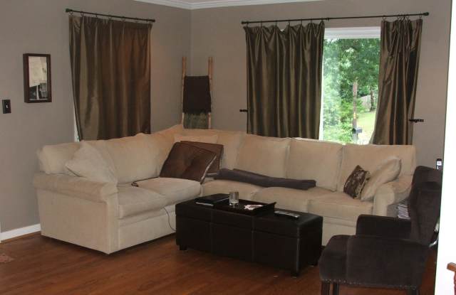 Cute 3 bedroom, 1 bath house in Homewood!