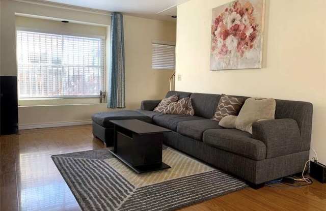 418 S Monterey Street