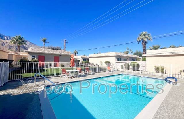 816 E Cottonwood Road