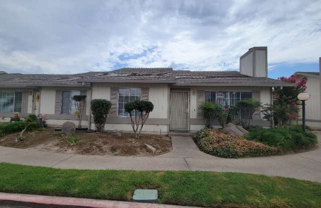 1836 Merced Ave