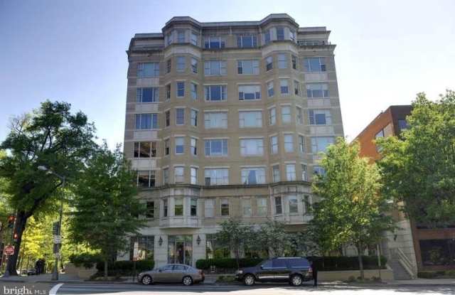 Photo of 2600 PENNSYLVANIA Avenue NW unit: 704
