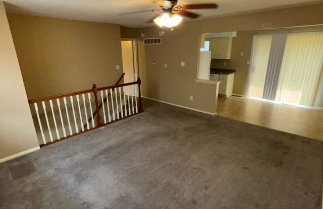 AVAILABLE NOW! 3 Bedroom 2.5 Bath in Lee's Summit MO $1,495.00