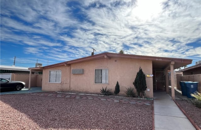 2409 E McWilliams Avenue - 2409 East McWilliams Avenue, Las Vegas, NV 89101