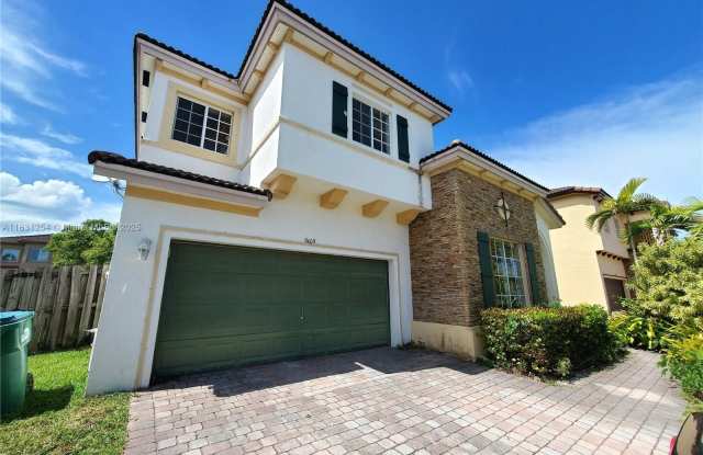 Photo of 9409 SW 225th St