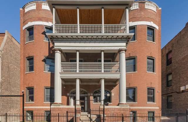 442 E 48th Street
