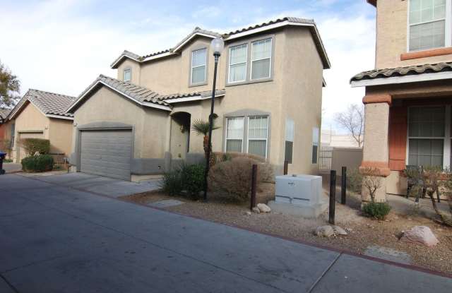 2520 Living Rock Street