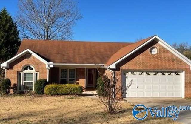 105 N Rock Hampton Drive
