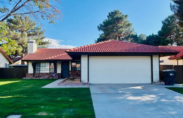 Photo of 2730 W Ave K 4