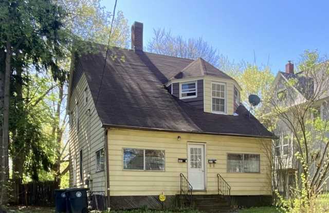 105 Byers Avenue