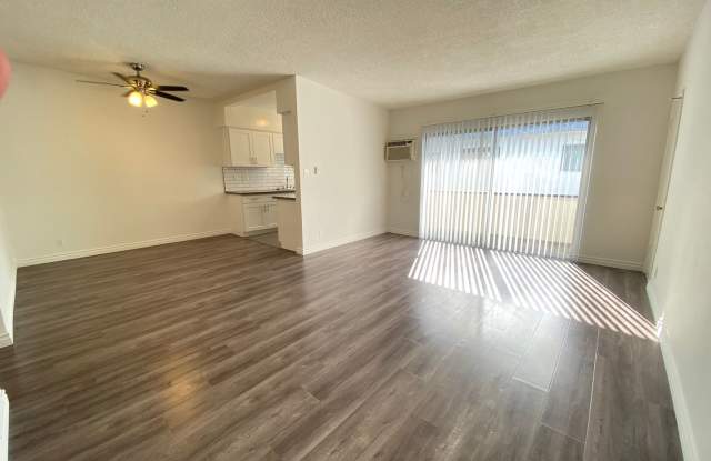 Photo of 3326 Keystone