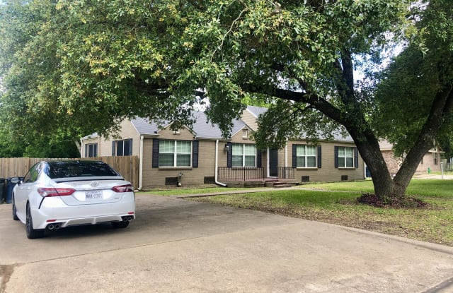 205 Walton Drive - 205 Walton Drive, College Station, TX 77840