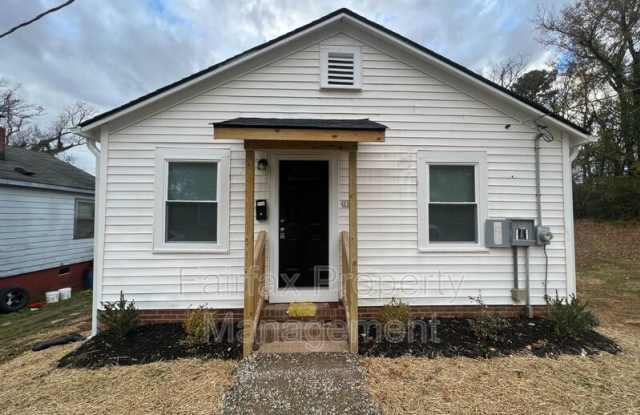 Photo of 215 Temple Ave