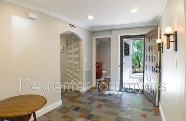 Photo of 112 Pinebrook Drive