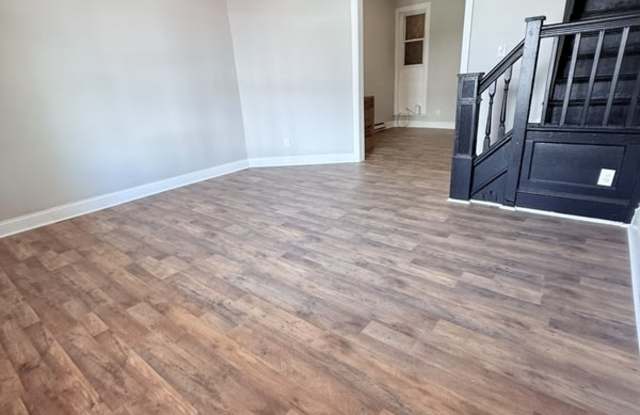 5618 Carpenter Street