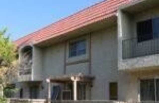 Photo of 40215 Harris Lane