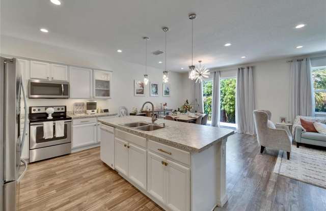 11461 TANGLE BRANCH LANE