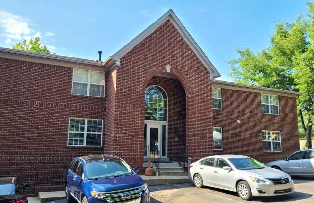 Germantown 2 bedroom, 1 1/2 bath in Brent Park Condos