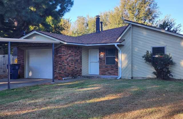 807 South Jones Lane